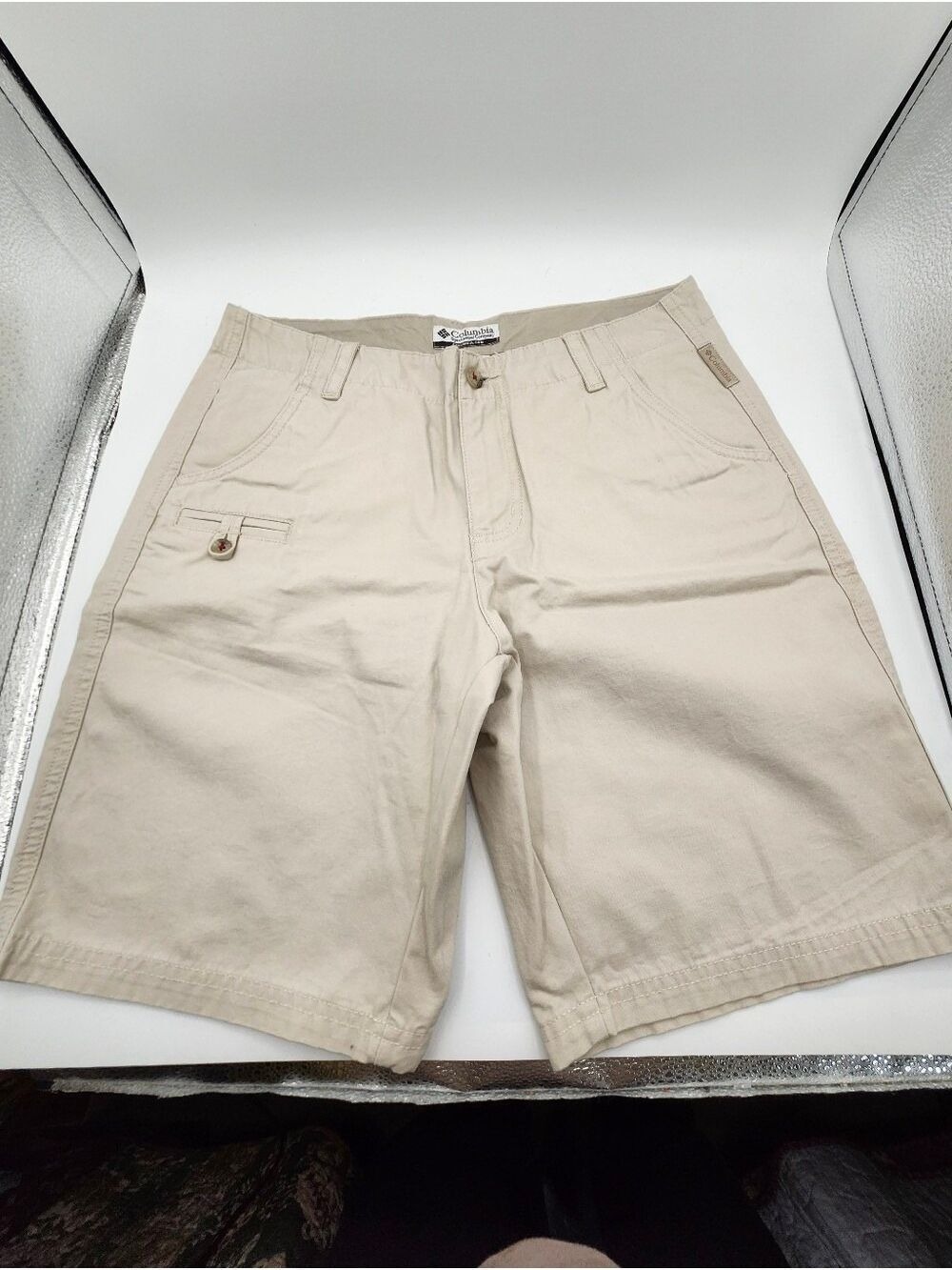 Columbia Tan Cargo Shorts - Flat Front Light Khaki